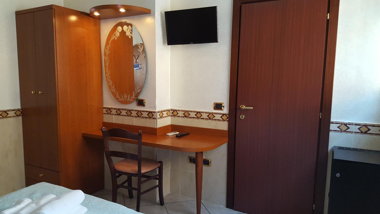 Motel Villaggio Имола Екстериор снимка